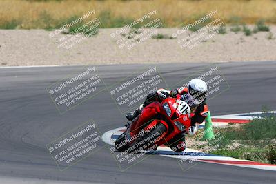 media/Apr-30-2023-CRA (Sun) [[020fcf5d43]]/Race 2-600 Expert Supersport/